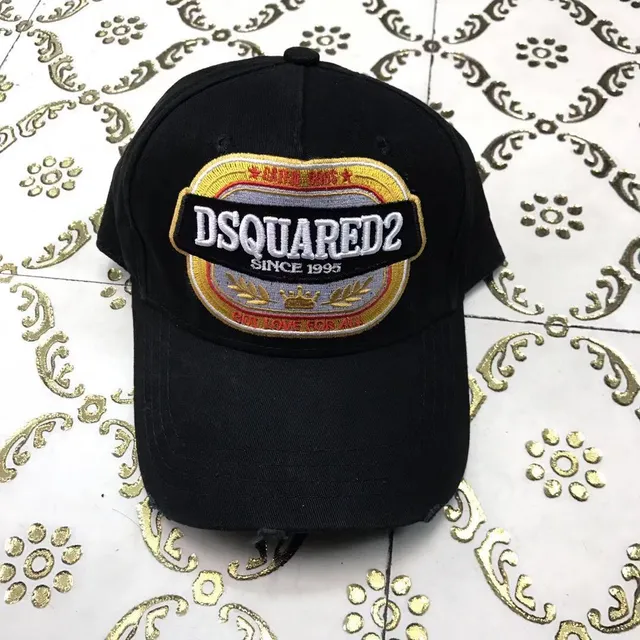 Dsquared2 ICON Embroidered Crest White Baseball Cap 3