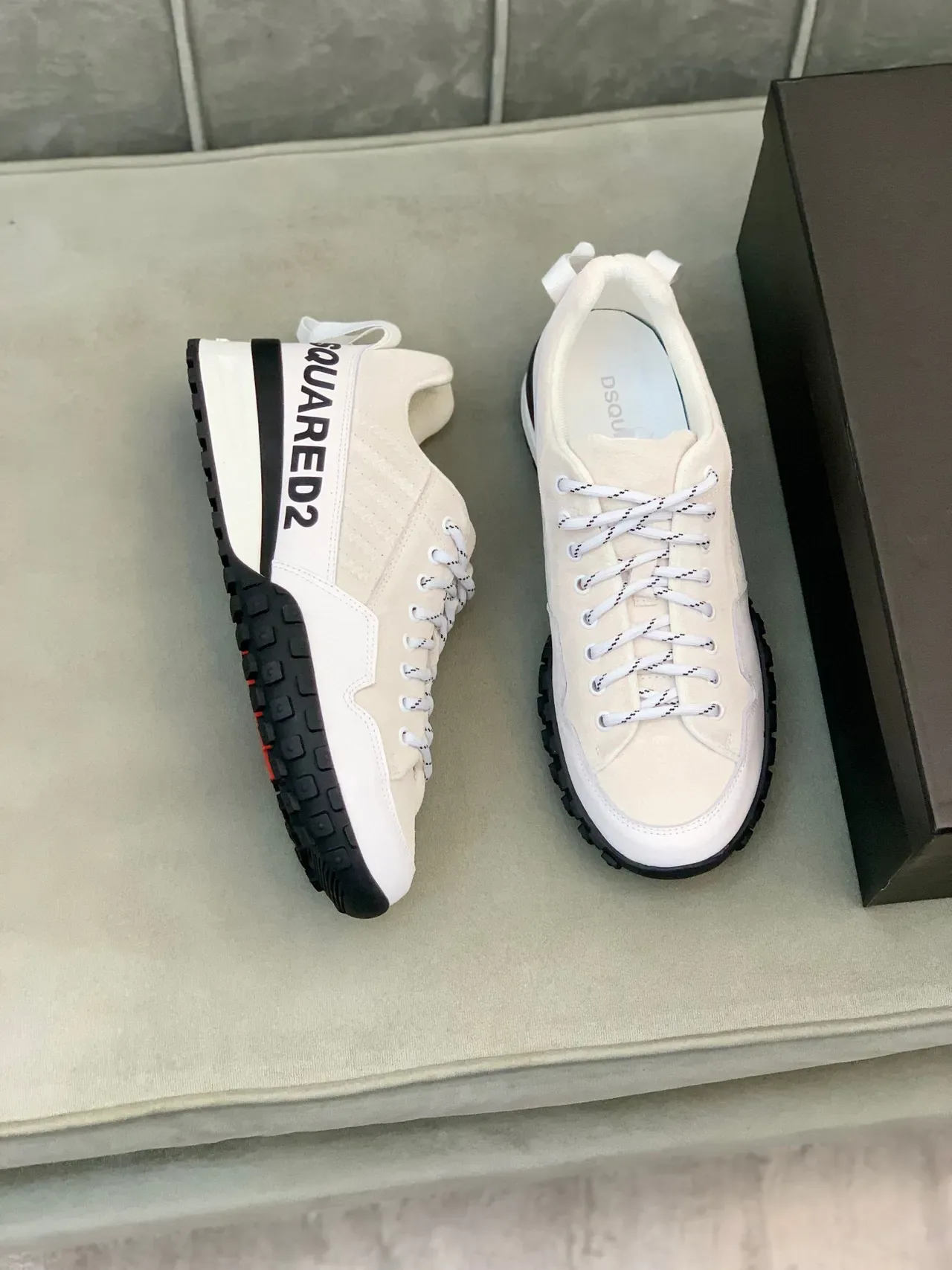 Dsquared2 ICON Off-White and Black Lifestyle Sneakers 5