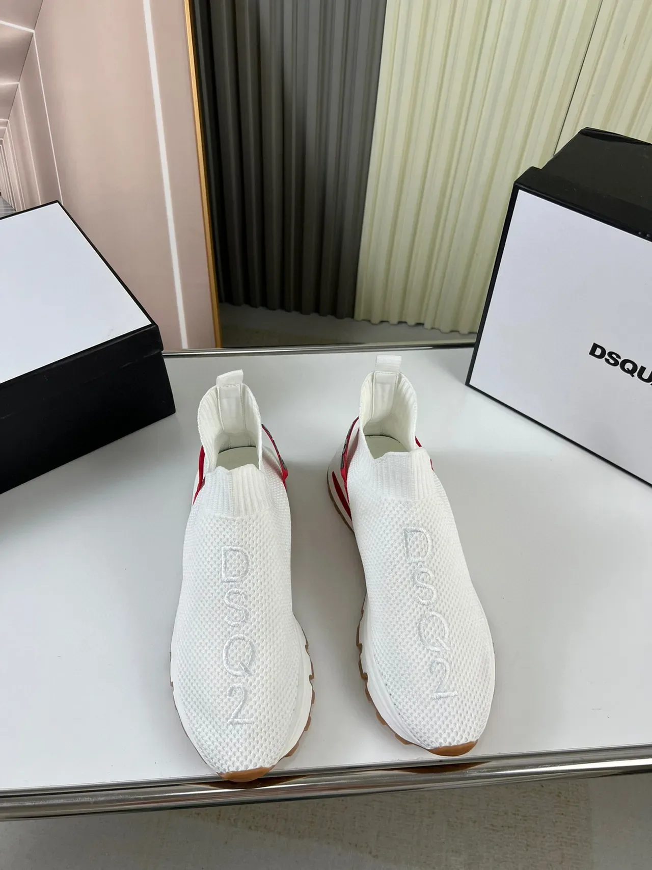 Dsquared2 Speed Trainer সাদা লাল গাম লাইফস্টাইল স্নিকার্স 9