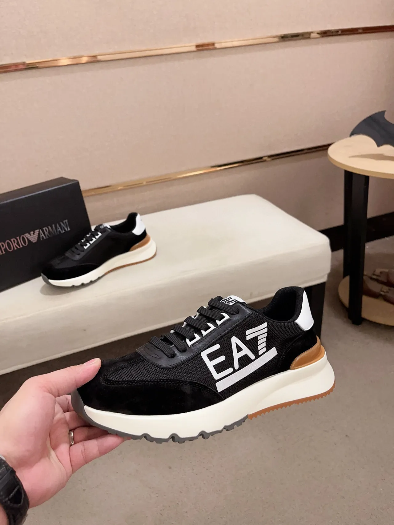 EA7 Noir Blanc Semelle Plateforme Maille Et Daim Supérieur Chunky Sneakers 3