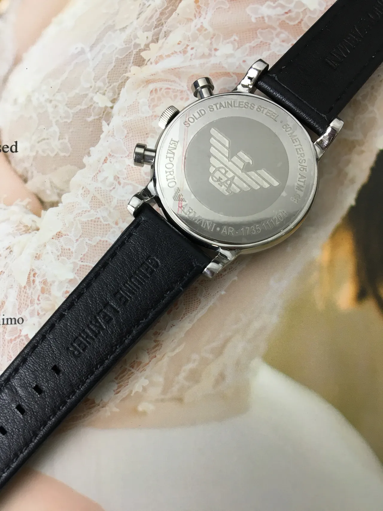 Montre Emporio Armani Classique Chronographe Cadran Noir Quartz 5