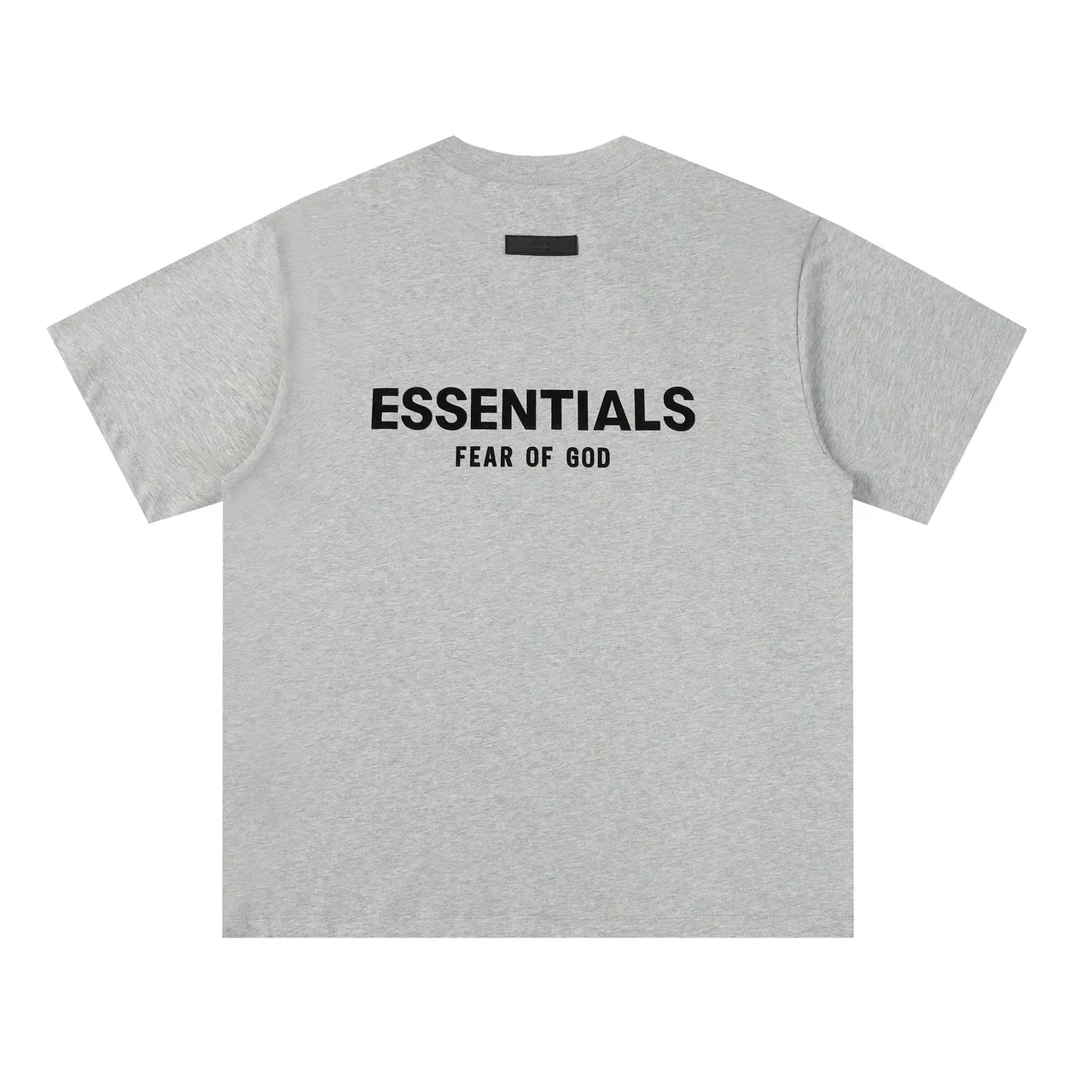 تي شيرت أوفرسايز بشعار Fear of God Essentials 7