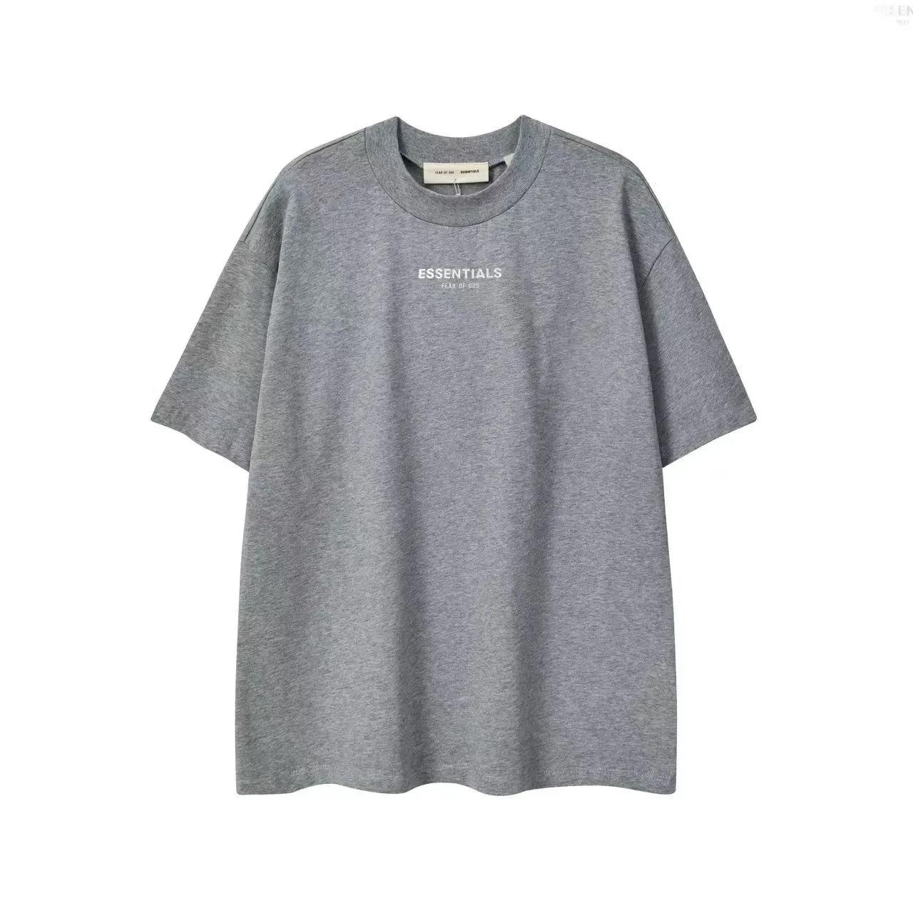تيشيرت Fear of God Essentials برقبة دائرية وقصة فضفاضة 11