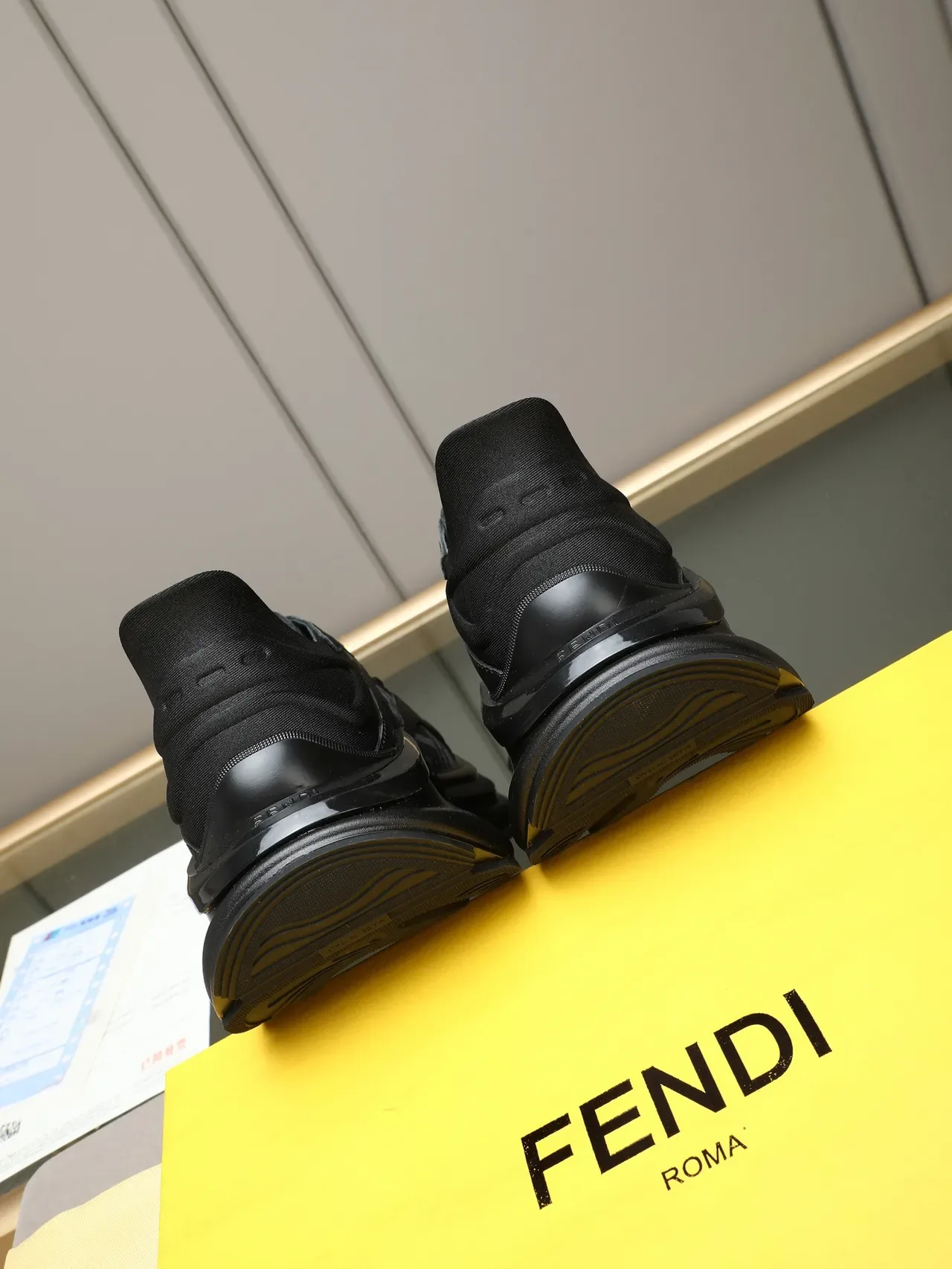Fendi Tênis Chunky Pretos Malla Monogrammed Sculpted Layered Sole 3