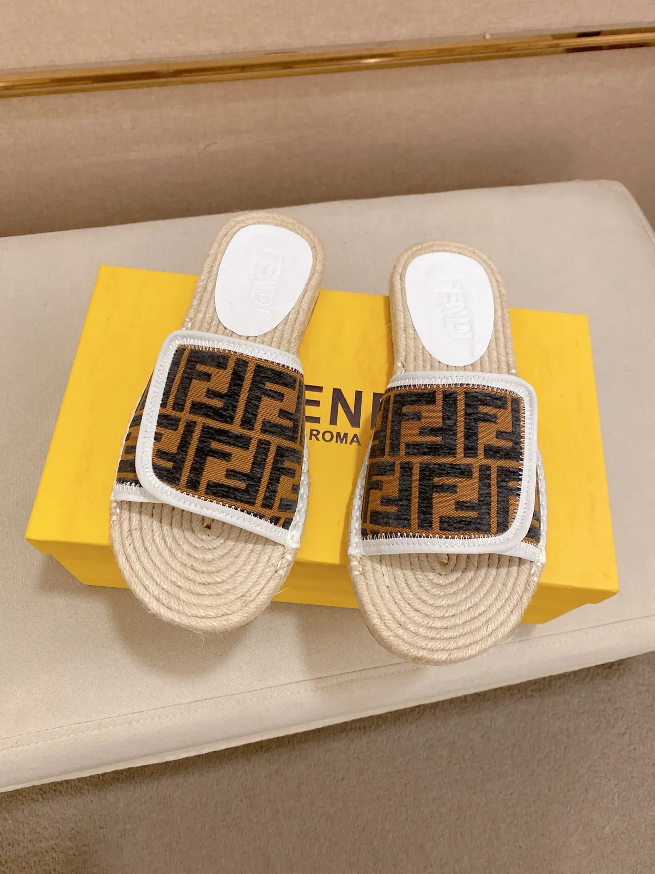 Fendi FF Logo Espadrilles Glissantes 3