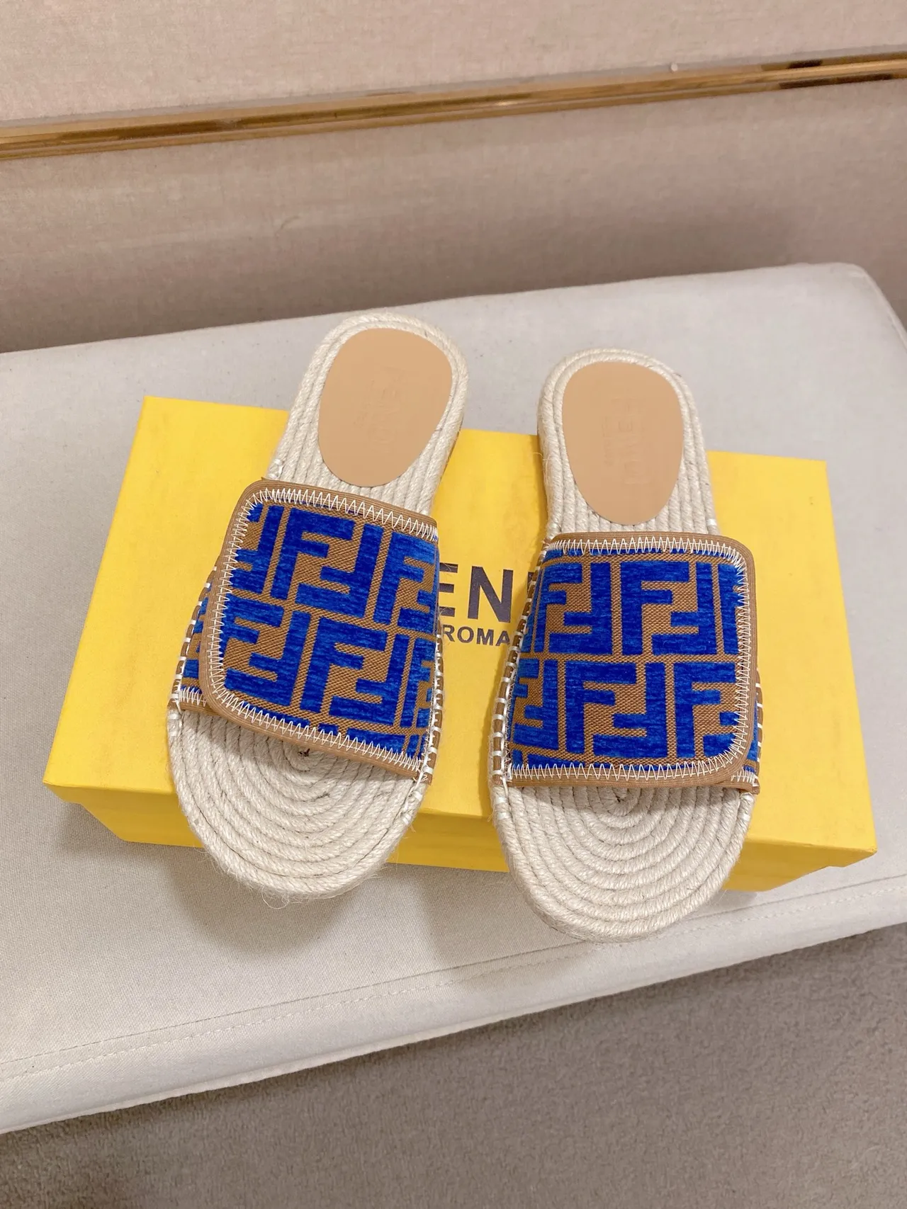 Fendi FF Logo Espadrilles Glissantes 6