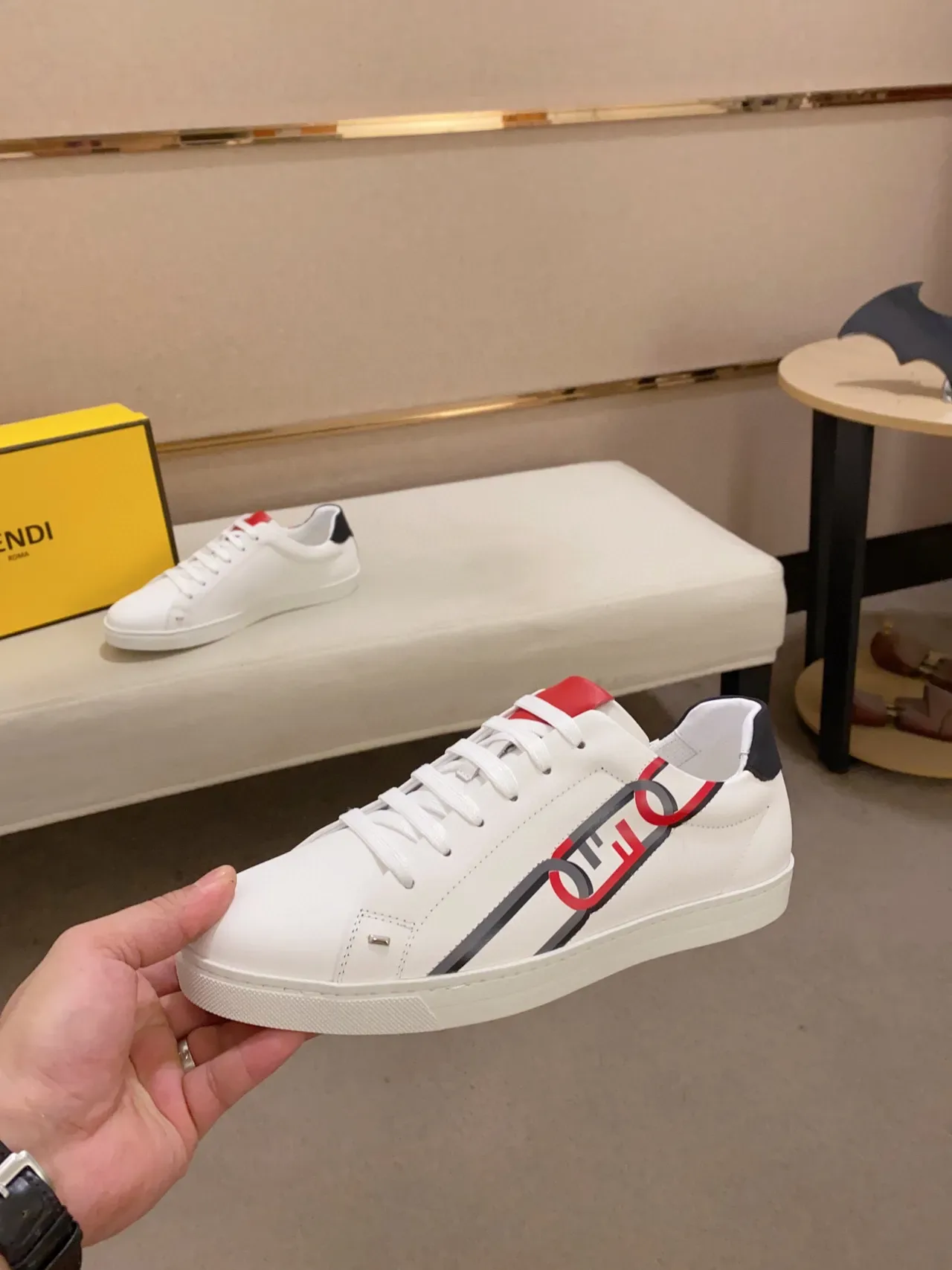 Fendi FF Logo Sneaker Branco Vermelho Azul Marinho Lifestyle Sneakers 8