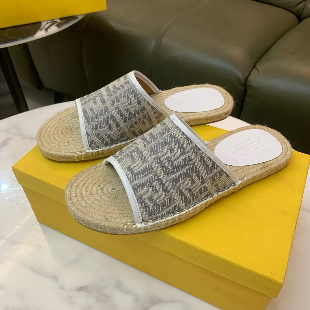 Fendi FF Monogram Beige Gris Toile Bride Enveloppée Jute Semelle Espadrille Pantoufles 2