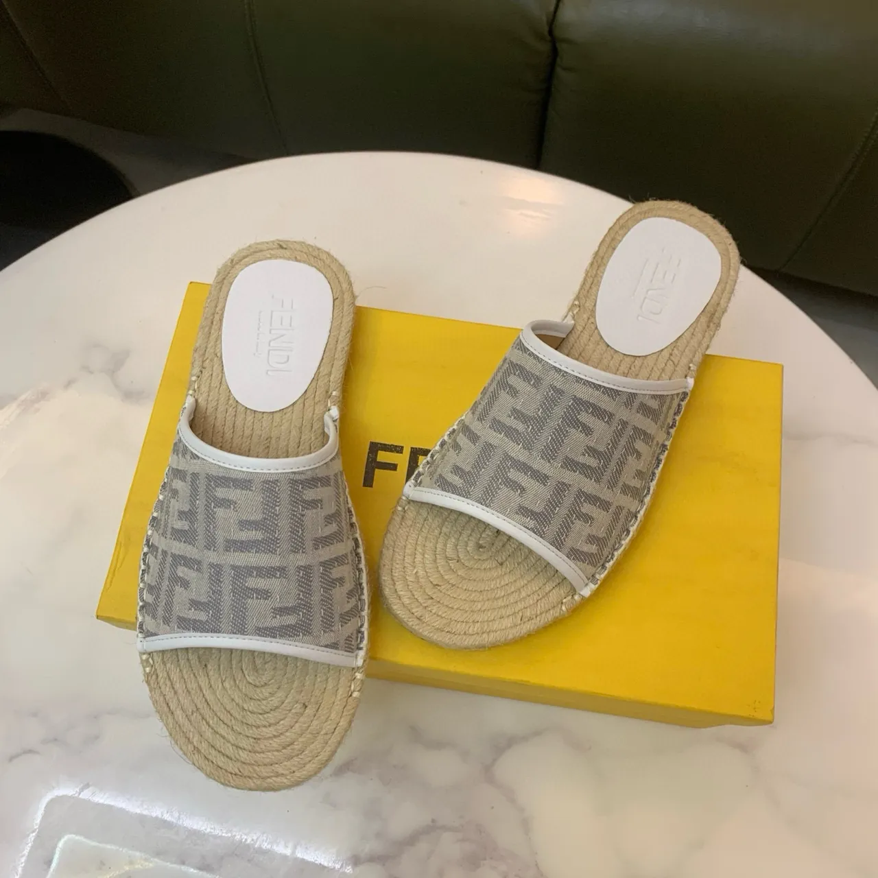 Fendi FF Monogram Beige Gris Toile Bride Enveloppée Jute Semelle Espadrille Pantoufles 3