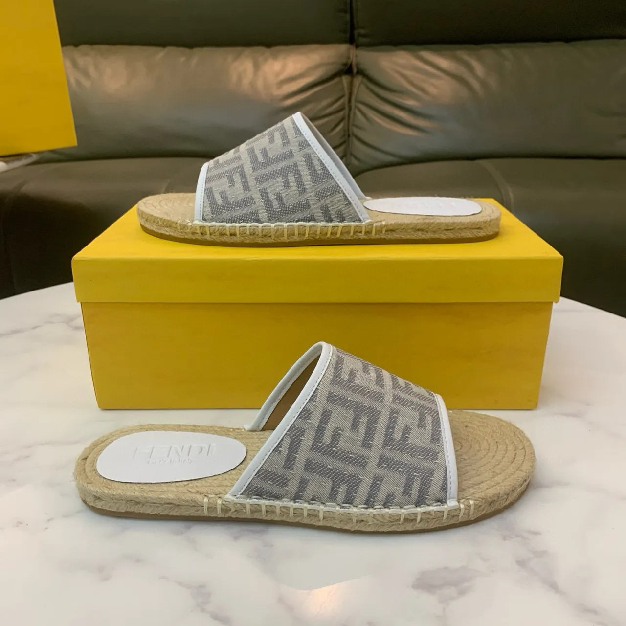 Fendi FF Monogram Beige Gris Toile Bride Enveloppée Jute Semelle Espadrille Pantoufles 7