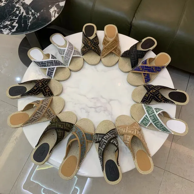 Fendi FF Monogram Sandálias alpargatas casual com tiras cruzadas 9