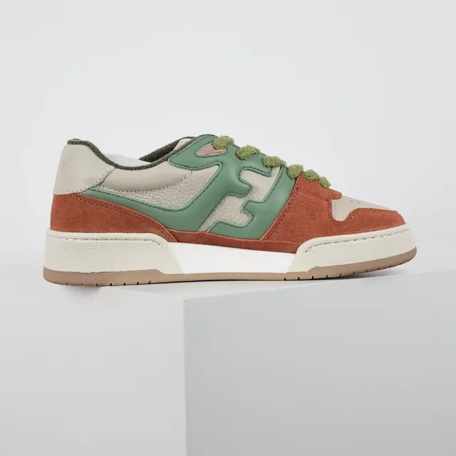 Fendi FF Motif Terracotta e Sage Green tênis lifestyle 7
