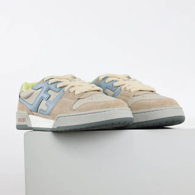 Fendi FF Sneaker Beige Bleu Baskets Multicouche Daim Et Cuir Partie Supérieure Motif Bold Overlay 3