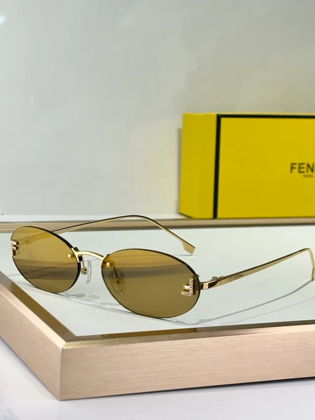 Fendi Óculos de sol ovalados lente bege marrom armação metálica fina 5