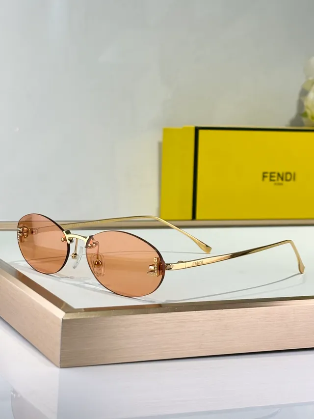 Fendi Óculos de sol ovalados lente bege marrom armação metálica fina 7