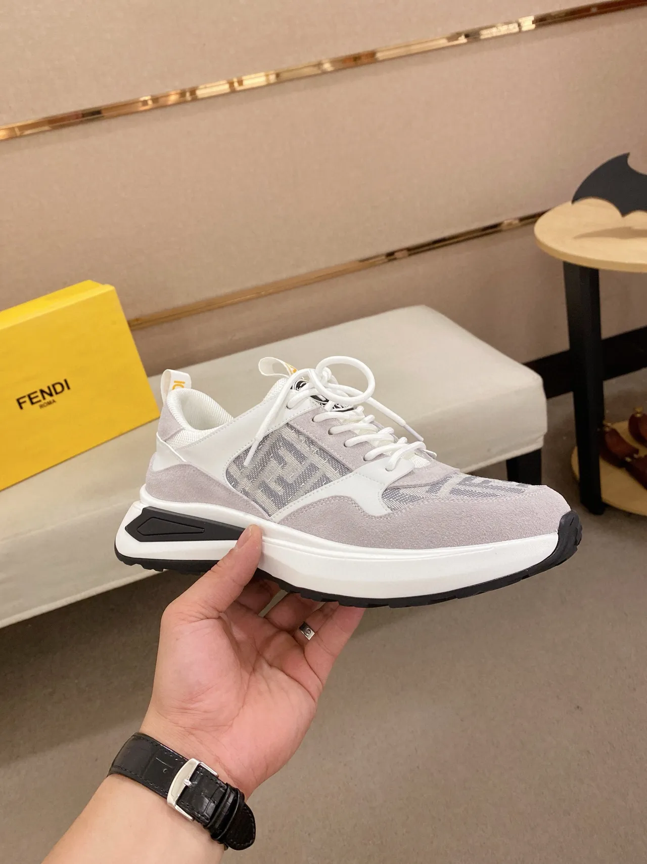 Fendi Track Trainer Tênis Cinza Monograma Chunky 4