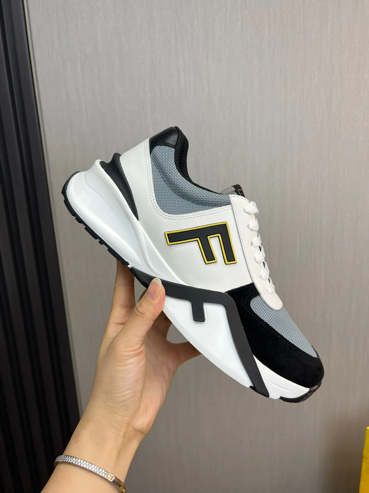 Fendi White Black Sculpted Sole Mixed-Material Upper Chunky Sneakers 4