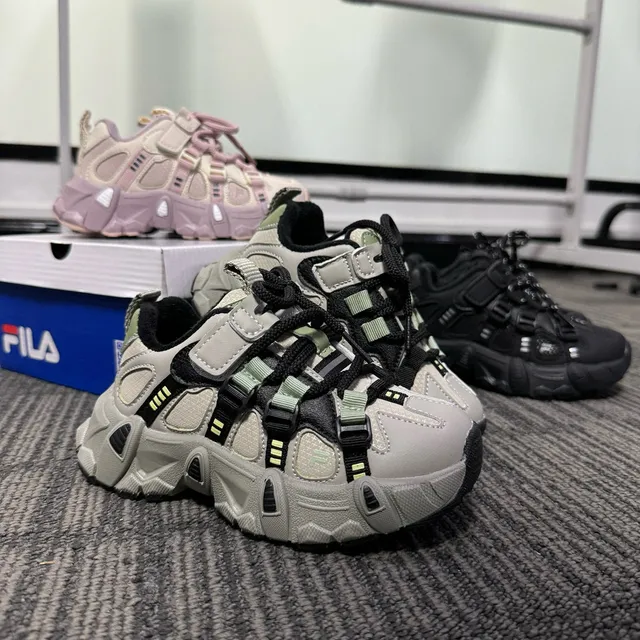 Fila Disruptor Gray Black Sole Hybrid Lace-and-Strap Closure Chunky Sneakers 4