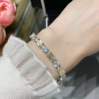 Pulsera de eslabones con gemas amarillas y transparentes alternadas
