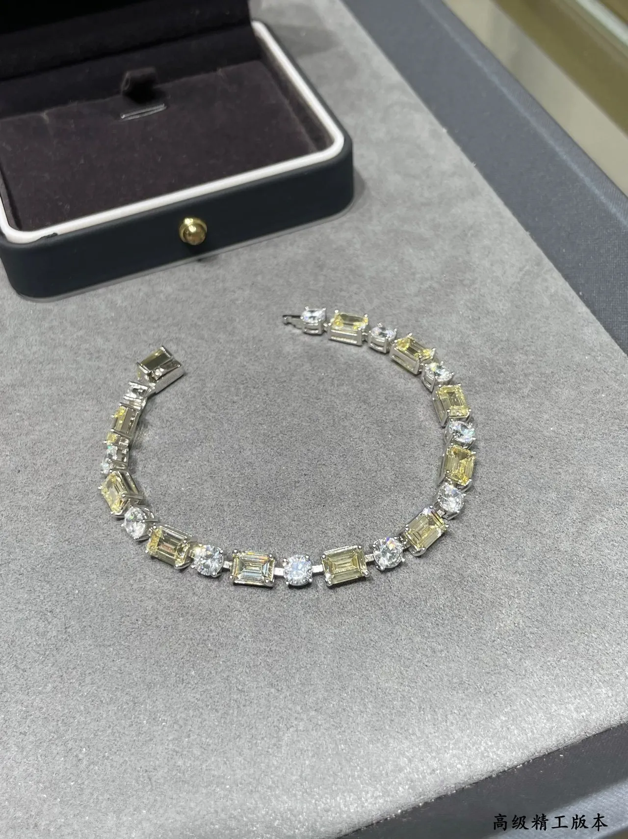Alternating Yellow and Clear Gemstone Link Bracelet 6