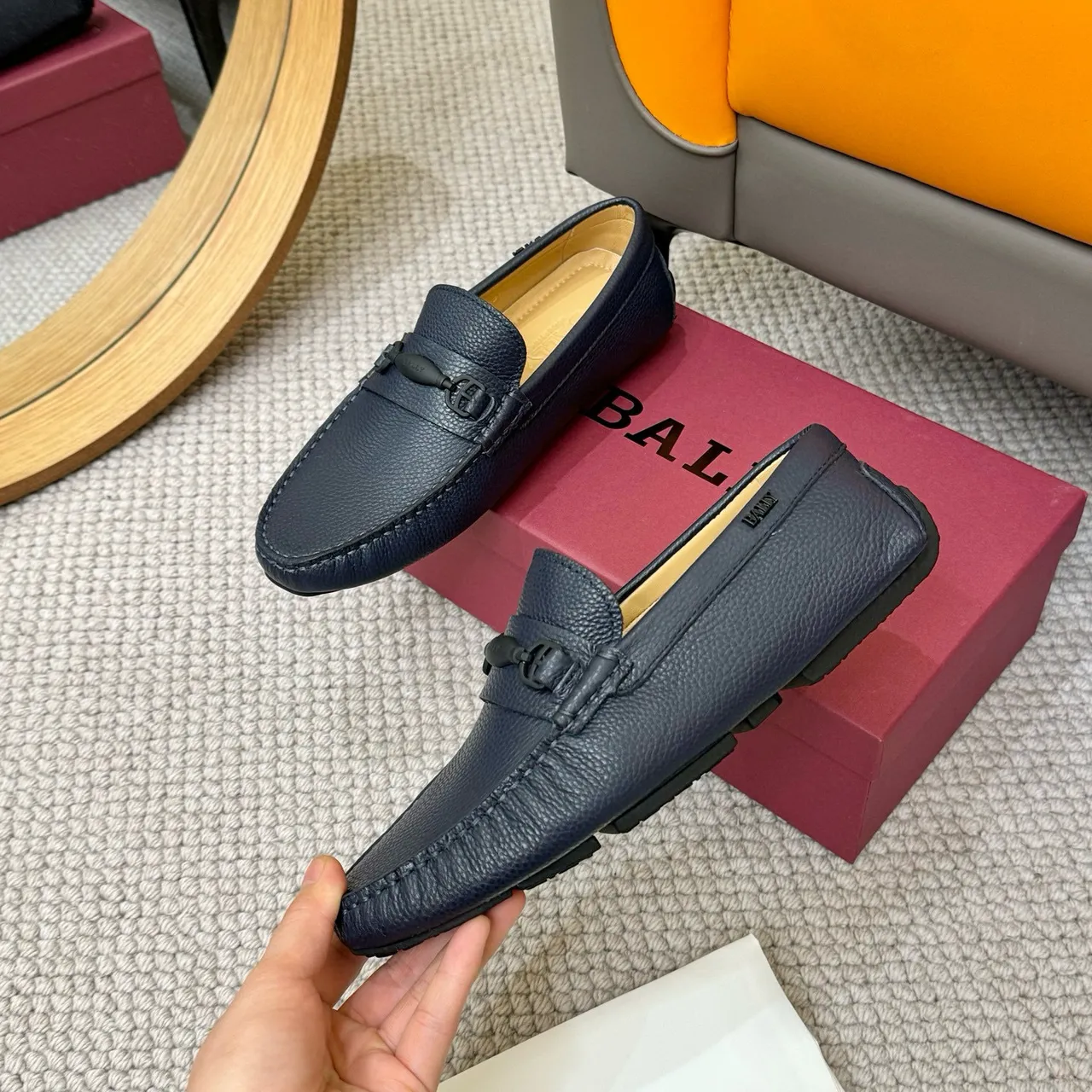 Bally Loafer Navy Beige Pebbled Leather Horsebit Buckle Loafer 6