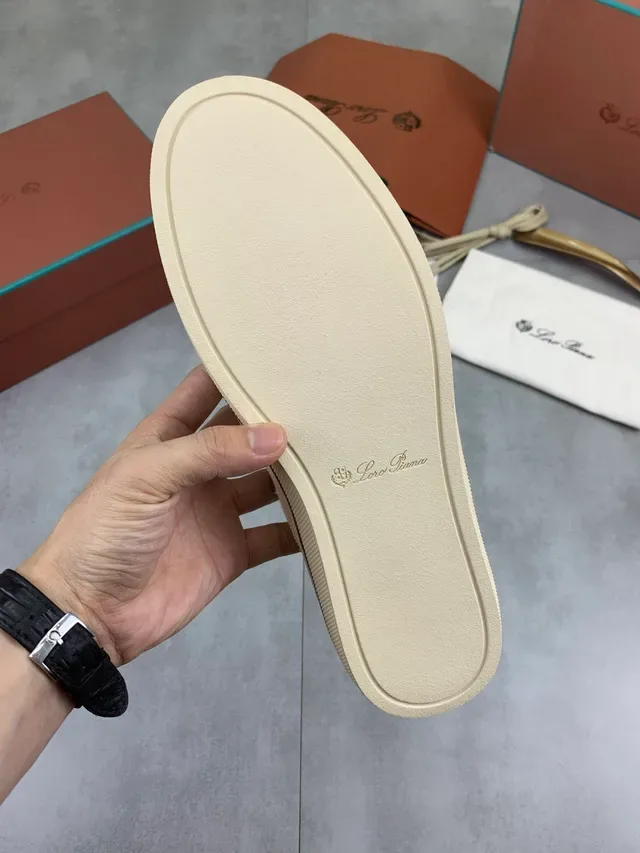 Beige Brown Low-Top Upper Canvas Shoes 3