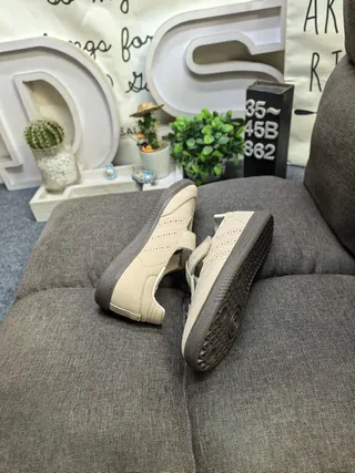 Beige Brown T-Strap Buckle Closure Perforated Side Panels Mary Jane Shoes 6
