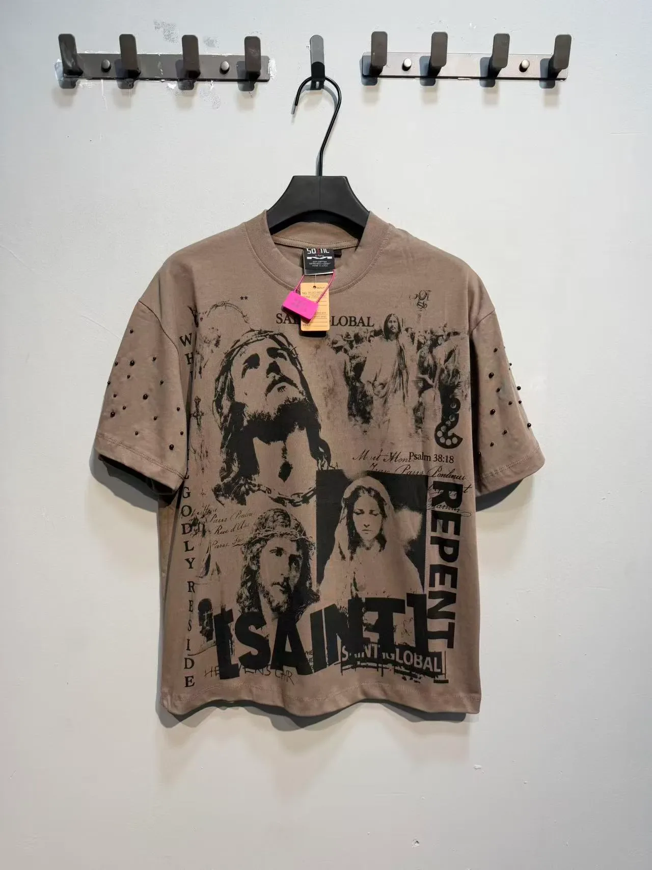 Beige Graphic-Print Studded Oversized T-Shirt 5