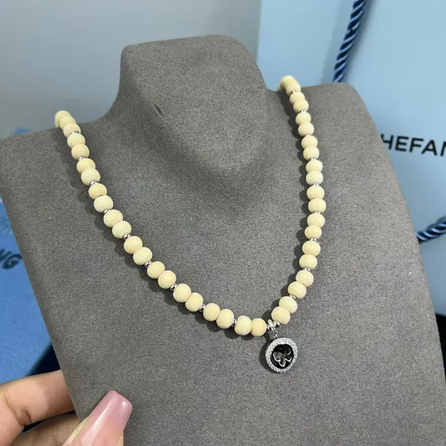 Beige Silver Beaded Wooden Necklace 2