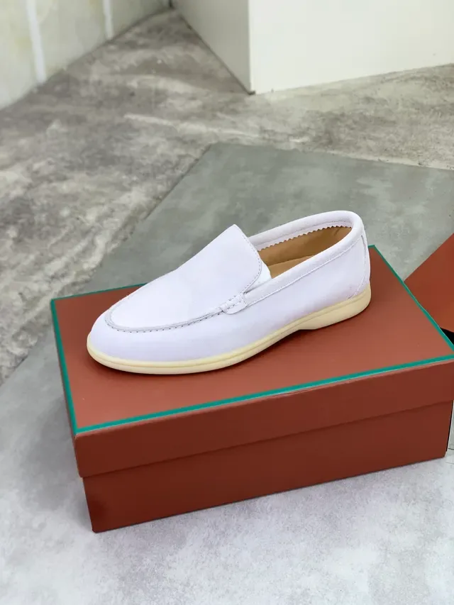 Beige Suede Upper Moc-Toe Stitching Loafer 4