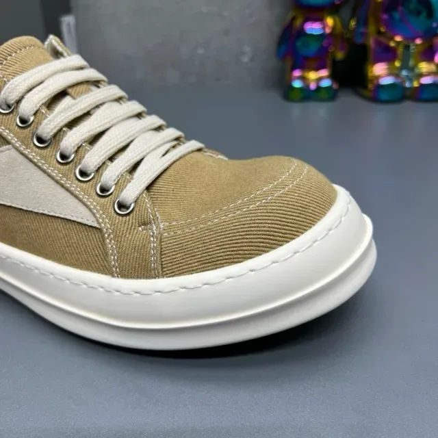 Beige White Canvas Upper V-Shaped Contrast Panel Lifestyle Sneakers 4