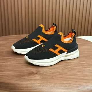 Tênis lifestyle preto e laranja H-Graphic slip-on de malha