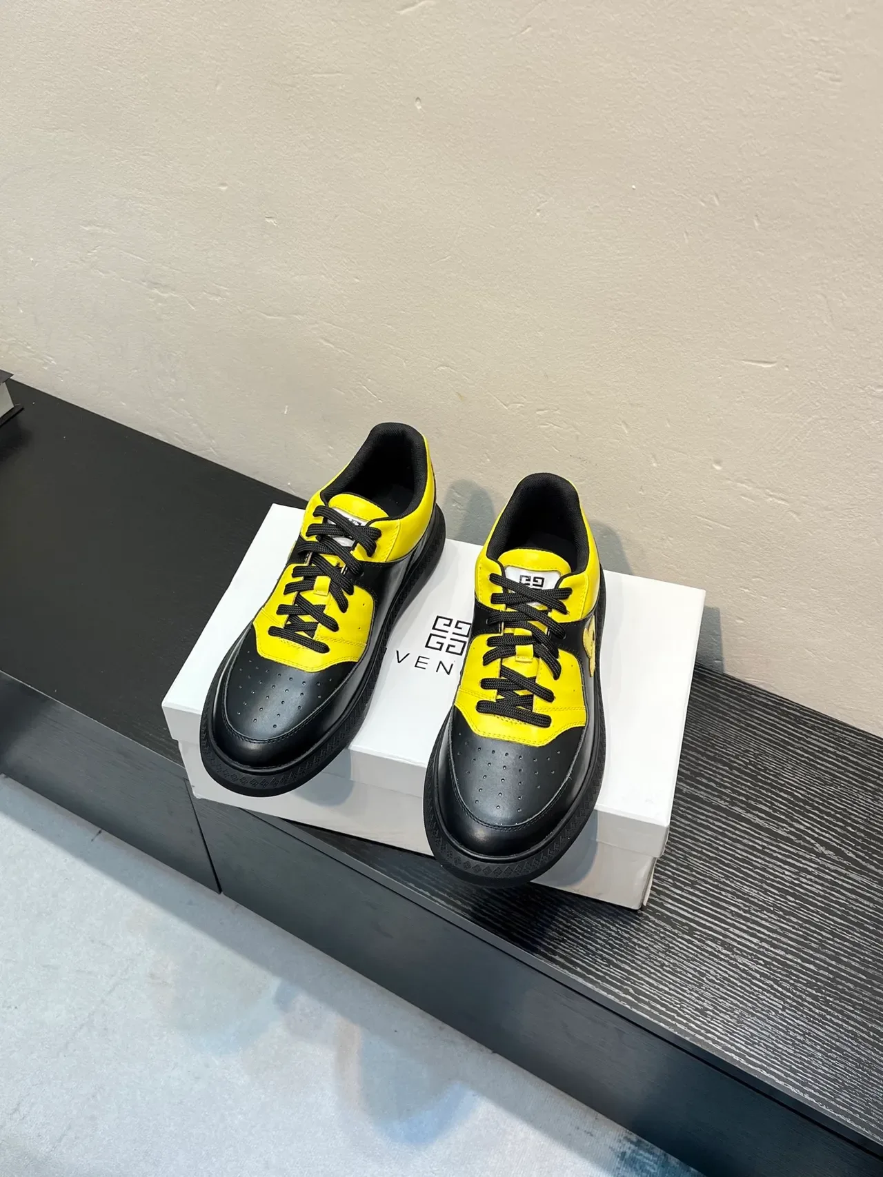 Black and Yellow Panelled Logo Sneaker 2