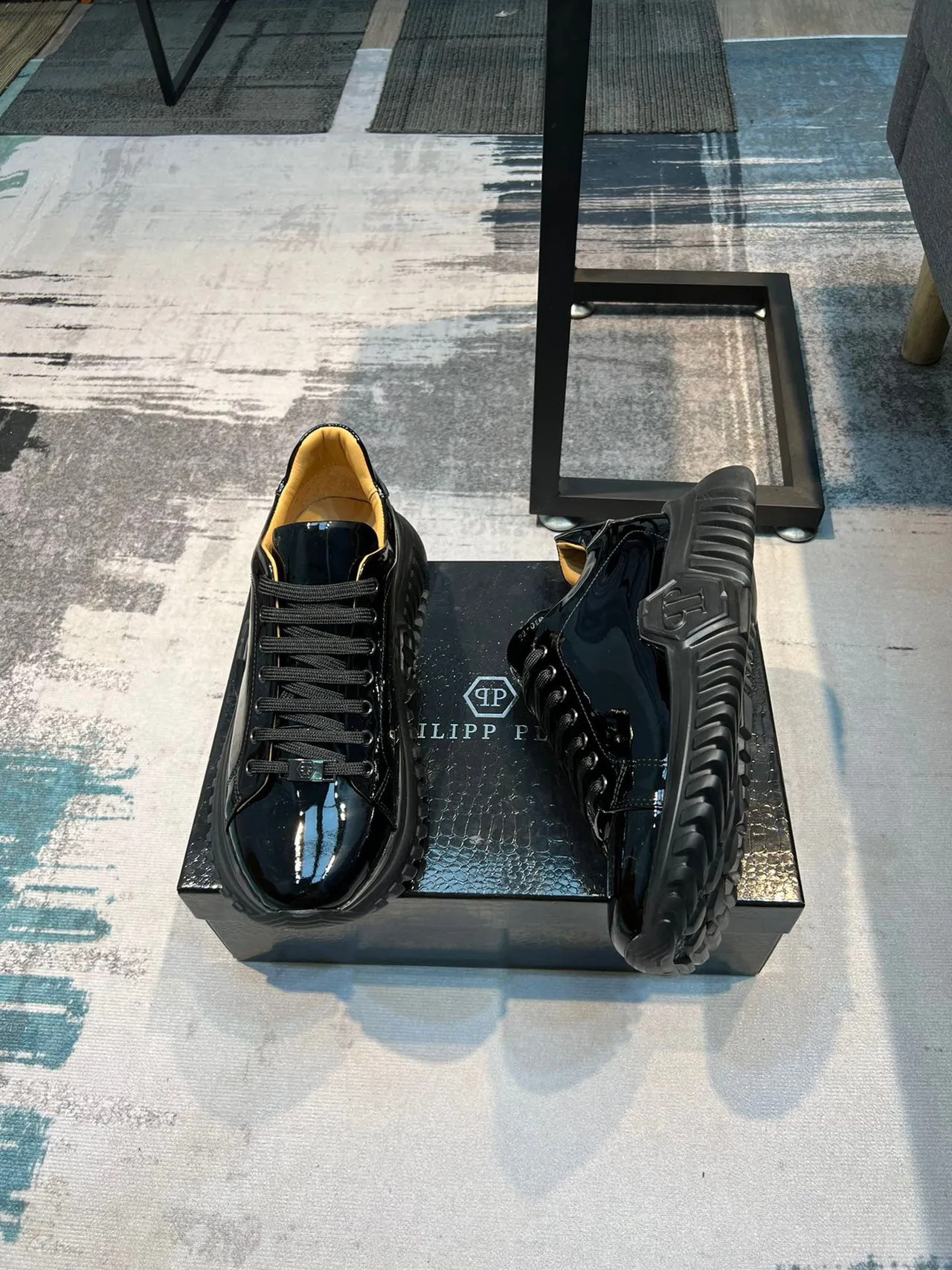 Black Beige Glossy Patent Upper Ridged Platform Sole Chunky Sneakers 4