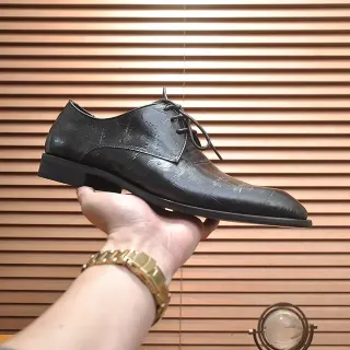 Black Cap-Toe Brogue Embossed Leather Oxford Shoes