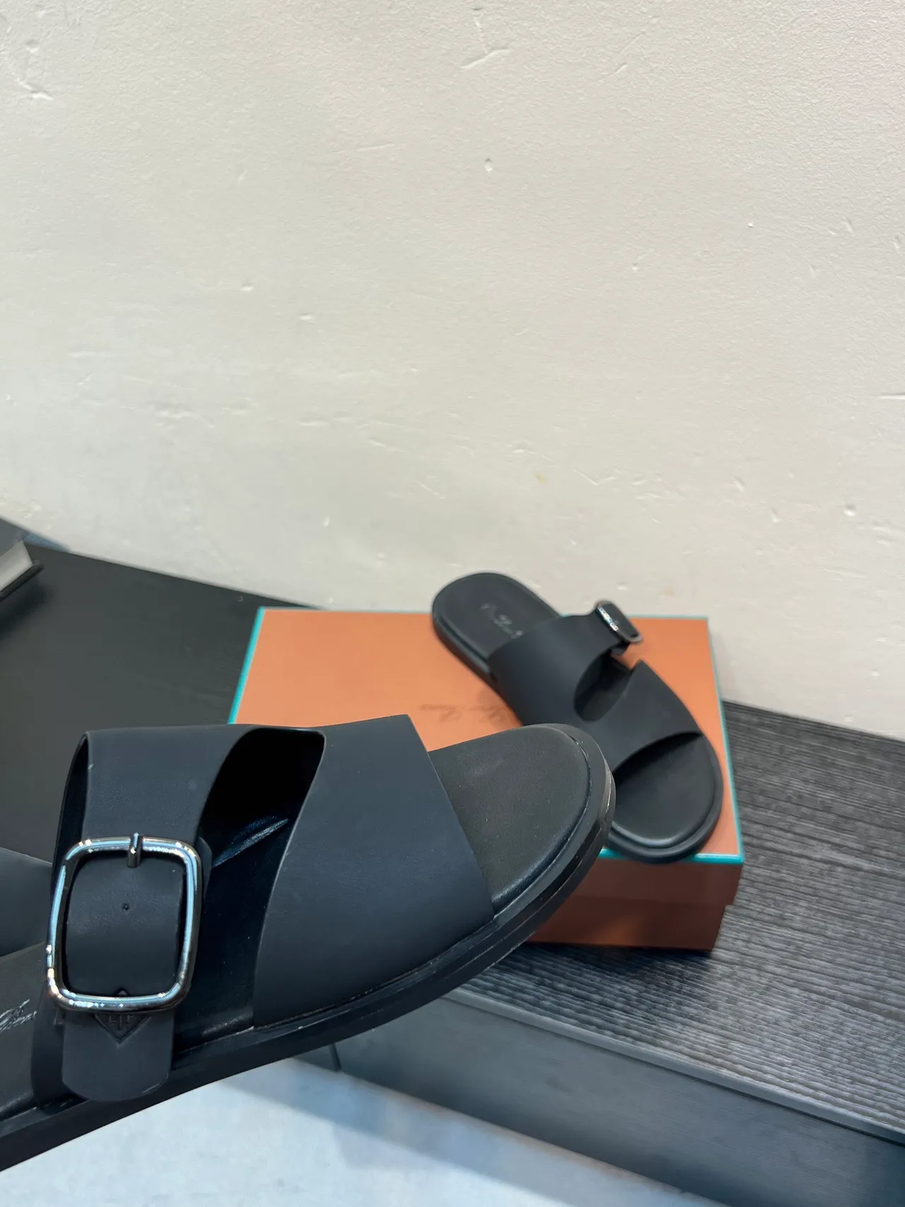 Black Double-Strap Buckle Slide Slippers 8
