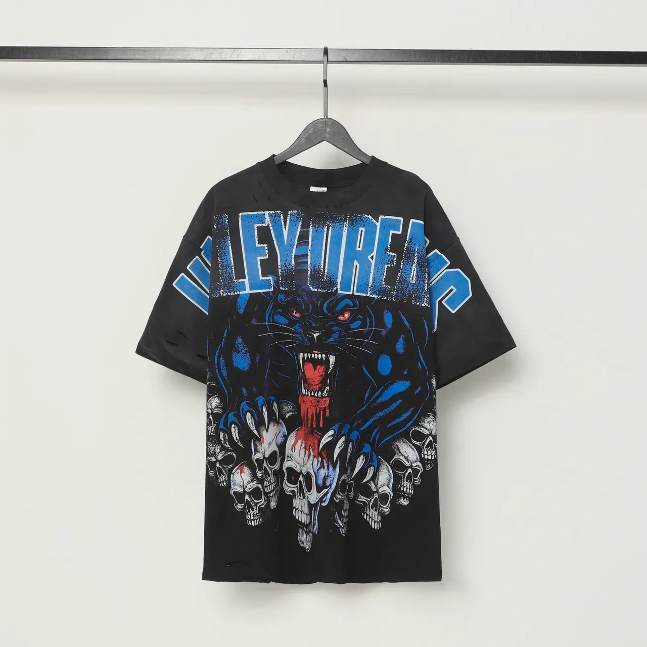 Black Graphic-Print Distressed Oversized T-Shirt 2