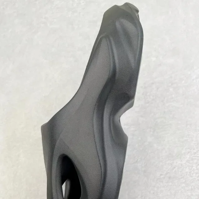 Black Matte Molded Plastic Earphones 4