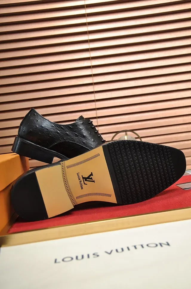 Black Ostrich-Embossed Cap Toe Oxford Shoes 4