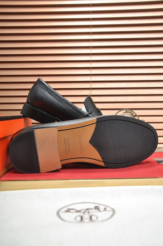 Black Pebbled Leather H-Buckle Loafer 3