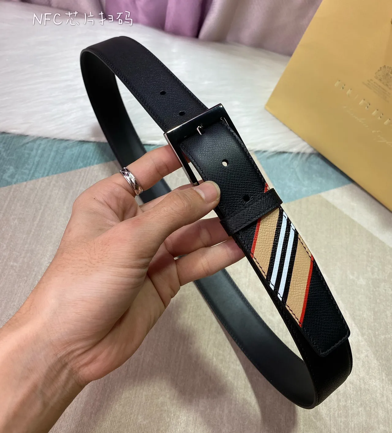 Black Silver Textured Rectangular Gunmetal Buckle Leather Belt 5