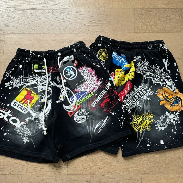 Black Splatter-Effect Graphic Patchwork Drawstring Shorts 7