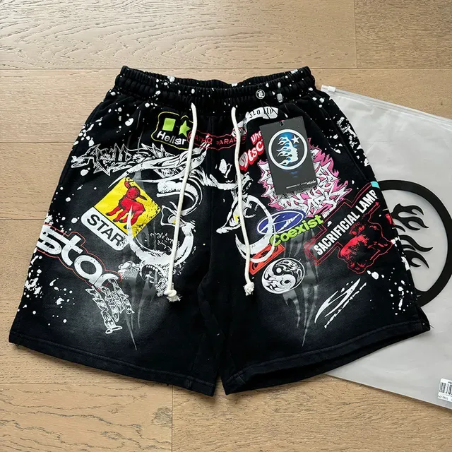 Black Splatter-Effect Graphic Patchwork Drawstring Shorts 10