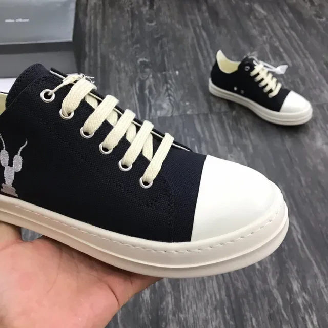 Black White Canvas Upper Contrast Toe Cap Lifestyle Sneakers 6