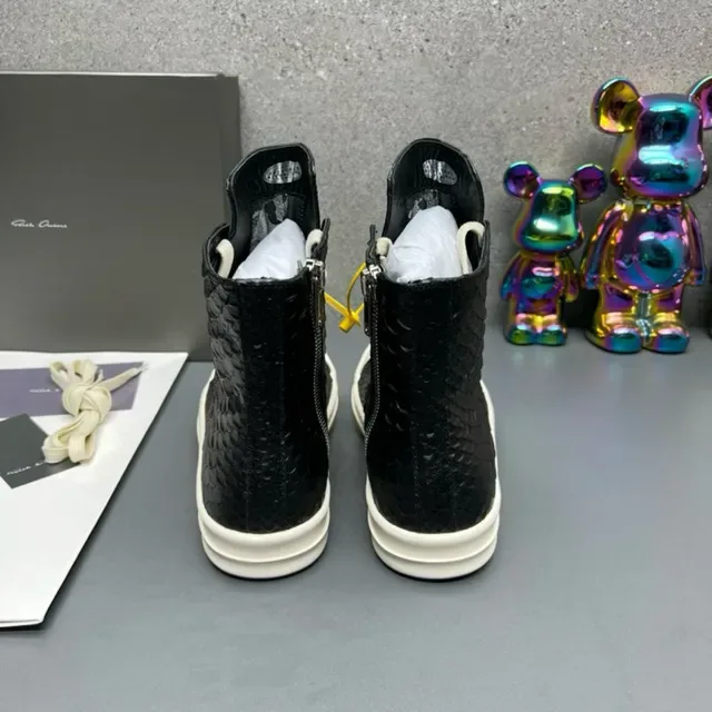 Black White High-Top Textured Croc-Embossed Leather Lifestyle Sneakers 8