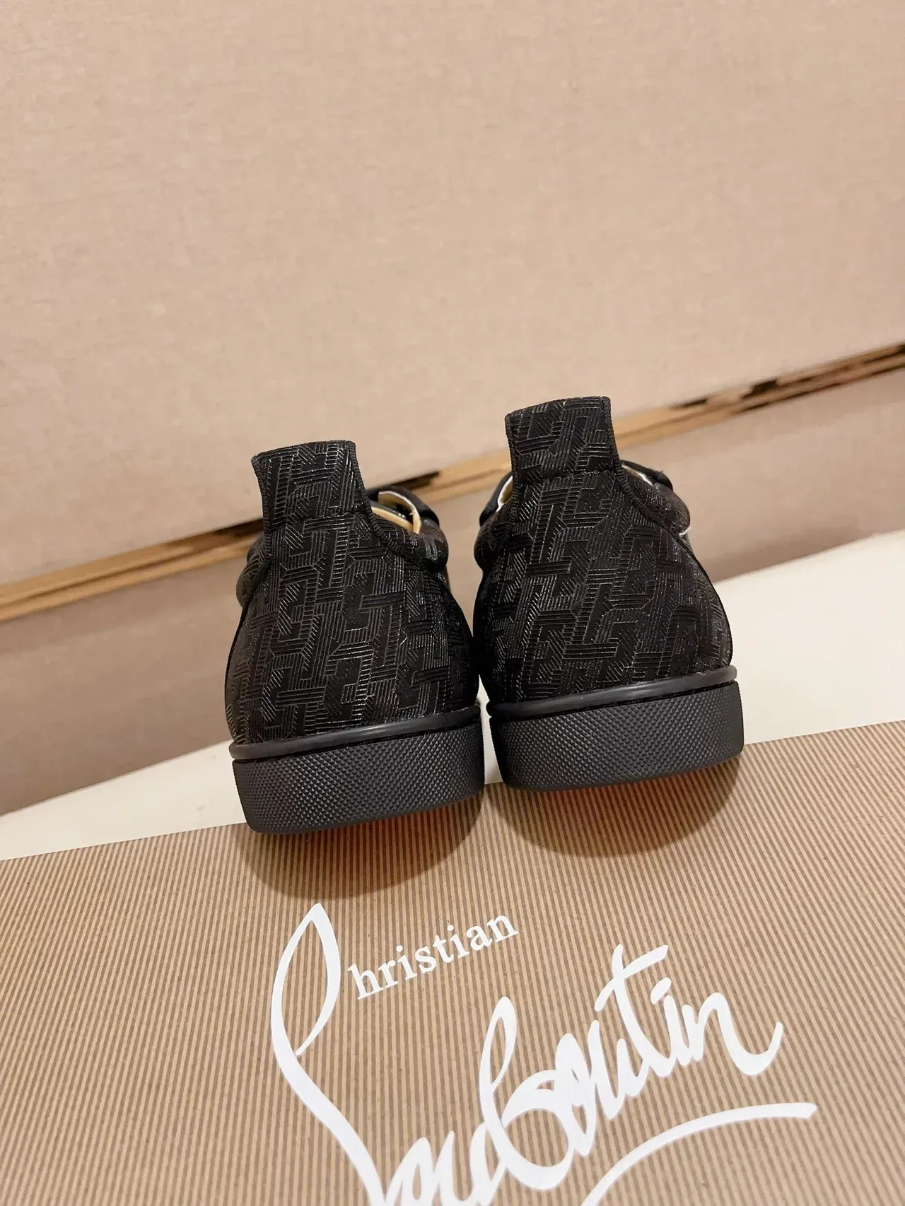 Black Woven Jacquard Low-Top Lifestyle Sneaker 3