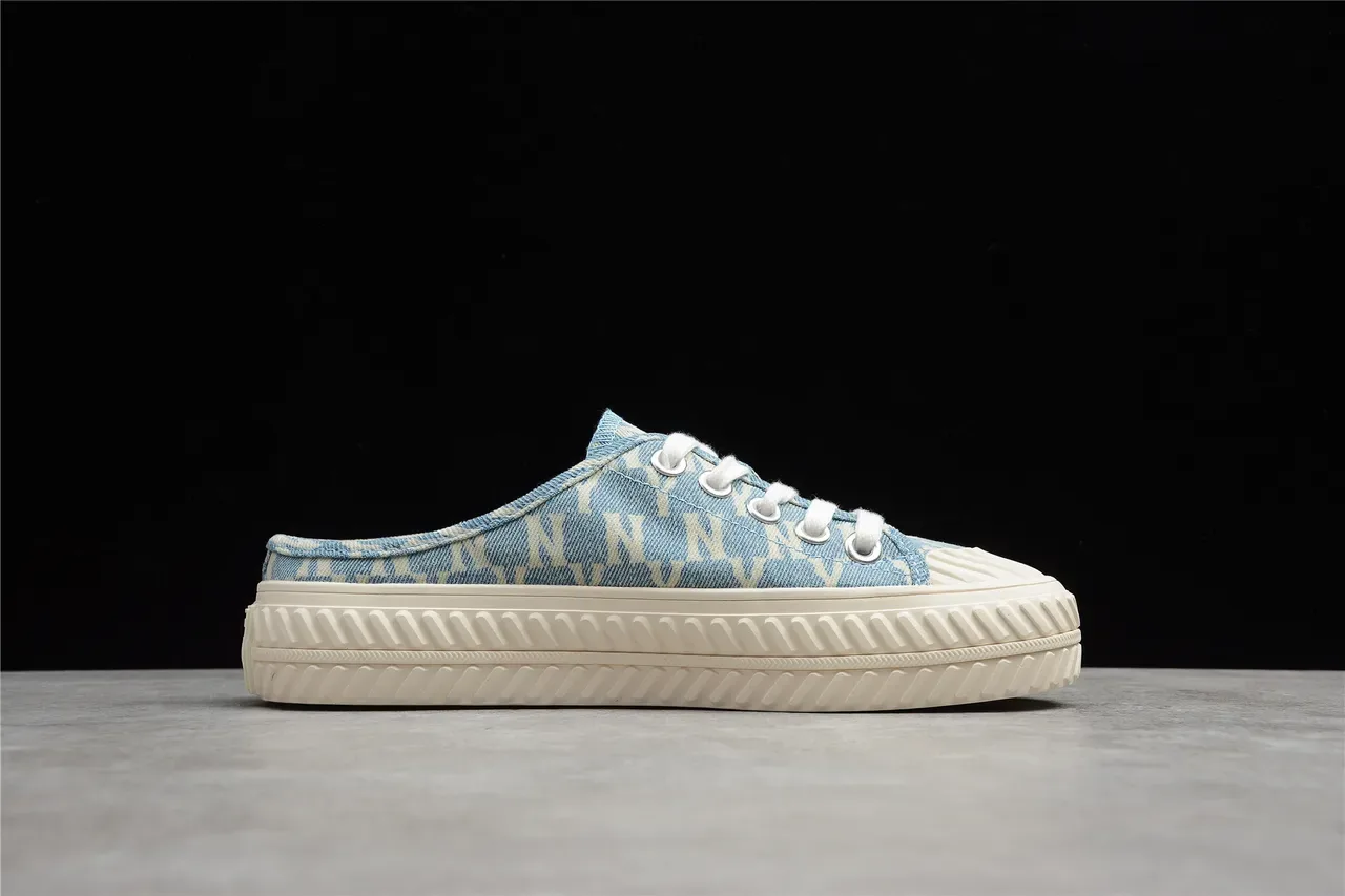 Blue Beige Denim-Print Mule-Style Slip-On Canvas Shoes 5