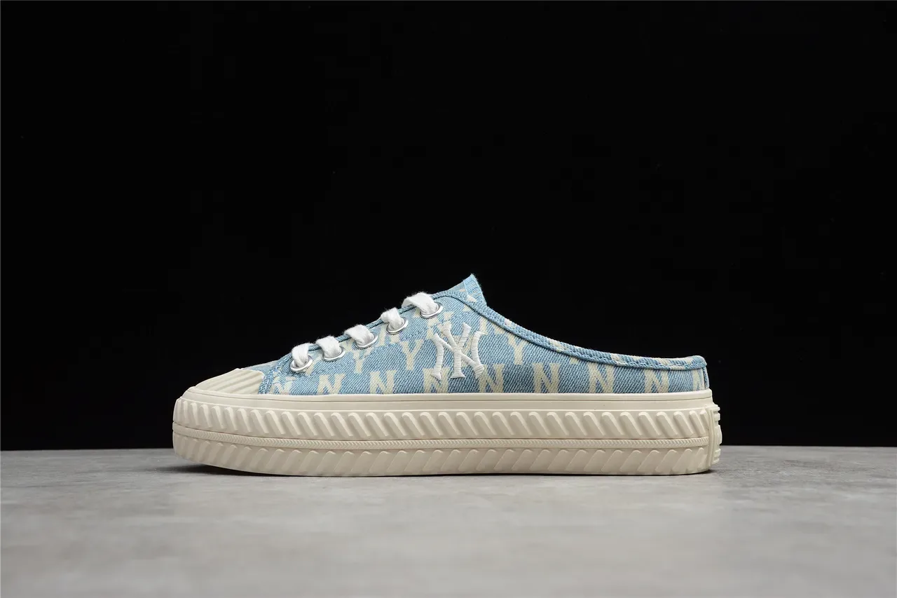 Blue Beige Denim-Print Mule-Style Slip-On Canvas Shoes 7