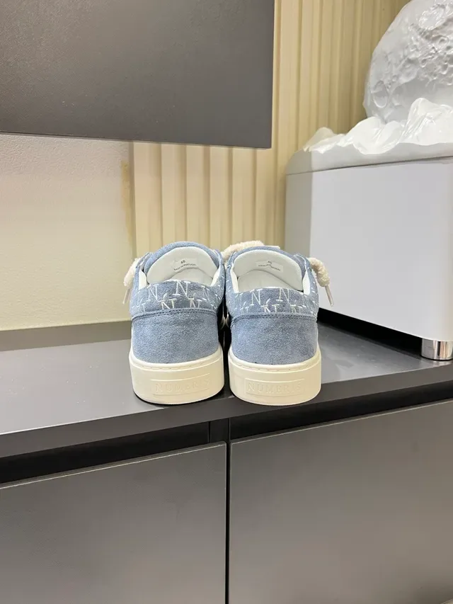 Blue White Light Suede Fluffy Rope Laces Sneakers 2