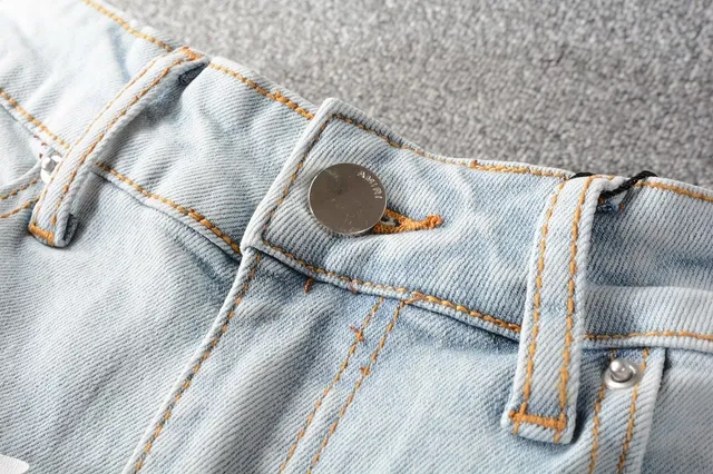 Blue White Light-Wash Denim 3D Star Appliqués Jeans 3